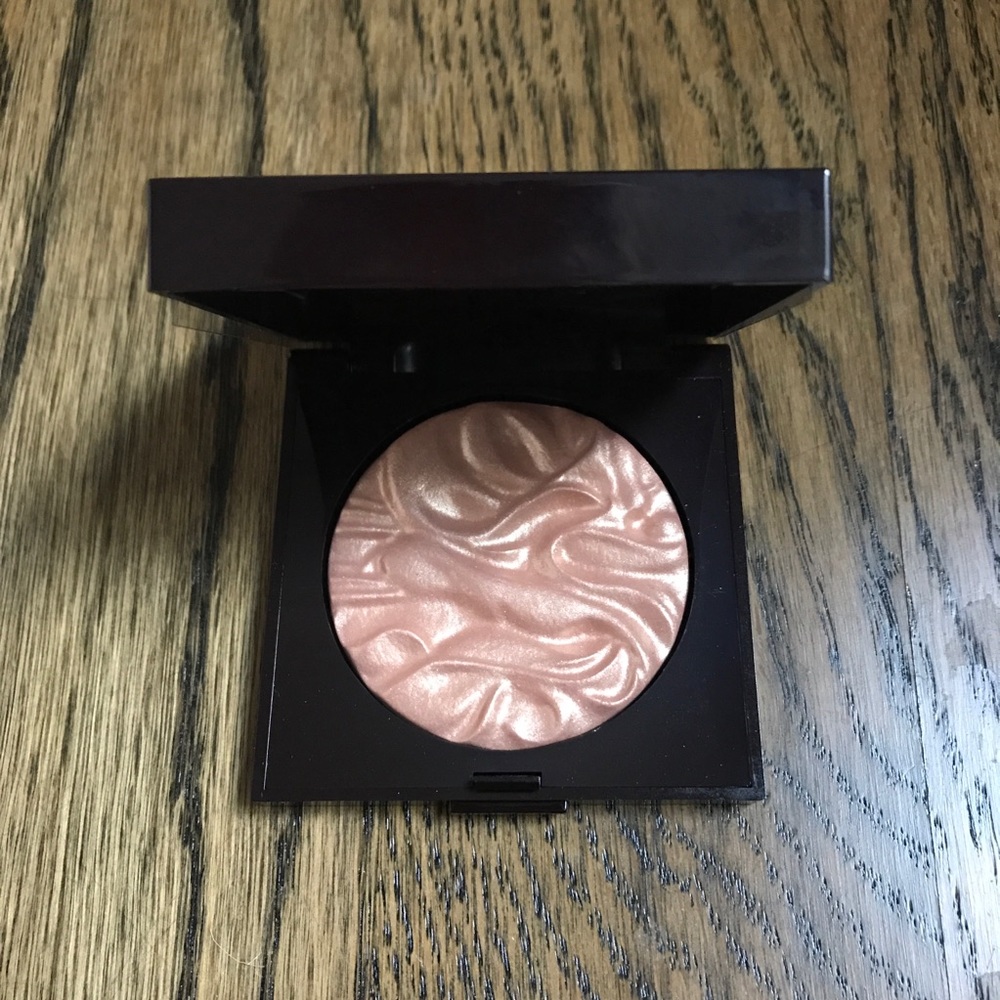 Laura Mercier Face Illuminator - Indiscretion - Picture 4 of 8